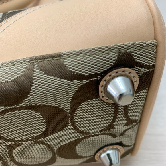 Coach Signature Hampton Tote Jacquard/Leather - Picture 6 of 7